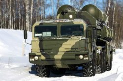 Зенітні ракетні системи С-400 «Тріумф»