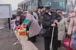 В «ДНР» обмежили ввезення продуктів до 50 кг на одну людину