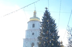Сьогодні вночі демонтують головну ялинку країни