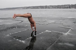 Купання на Водохреще: поради священика