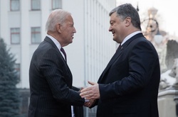 Джо Байден і Петро Порошенко