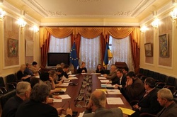 Мінкульт планує утворити громадські спілки суспільної моралі