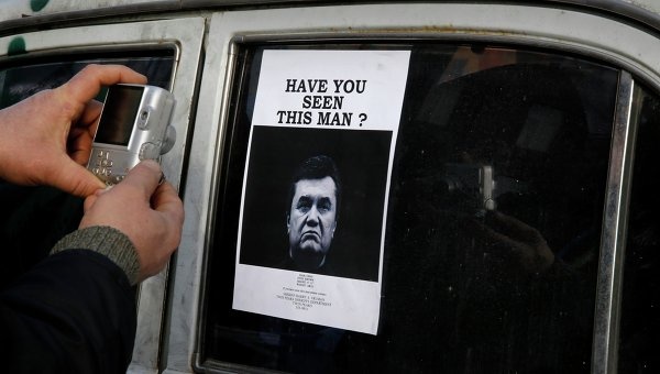 Інтерпол до лютого може відновити розшук Януковича 