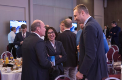 Відмова від підтримки України покаже слабкість США – «Український ланч» у Давосі