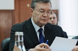 Суд відмовив захисту Януковича у виїзному засіданні в Росії