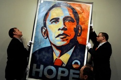 Автор знаменитого постера Обамы представил серию протестных плакатов против Трампа