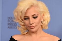 Леди Гага выступит на крыше стадиона