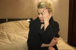 Екс-дружина Алієва знову звинуватила футболіста у побитті