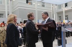 Жемчугову дали Героя України