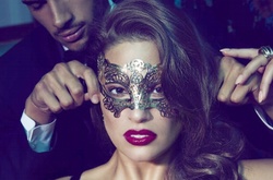 «50 оттенков серого» от Эшли Грэм: модель plus-size снялась в рекламе сексуального нижнего белья