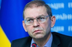 Улюблена мішень Портнова