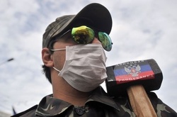 На четвертому році війни бойовики відібрали донецьку філію телекомпанії Ахметова