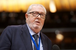Президент ПАРЄ Аграмунт та його проросійські заяви