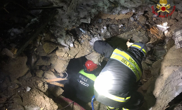 З-під уламків накритого лавиною італійського готелю витягли 18-ту жертву