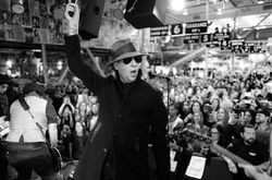 Необыкновенные фотографии знаменитостей от Грэга Уильямса 