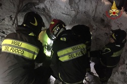 В Італії виявлено тіла двох останніх жертв сходу лавини на готель