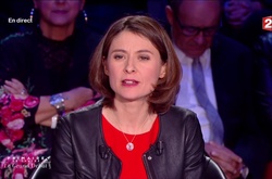 Міністр оборони Франції заснув під час дебатів соціалістів