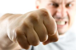 Харків'янин отримав рік в'язниці за побиття жінки-патрульного