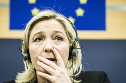 Ле Пен забов’язали повернути €340 тисяч, витрачених на фіктивних помічників