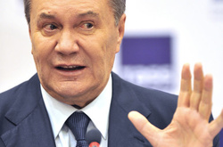 Янукович із соратниками «відмив» понад 200 млрд грн – Держфінмоніторинг