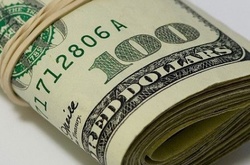 Посадовця Одеської митниці спіймали на хабарі