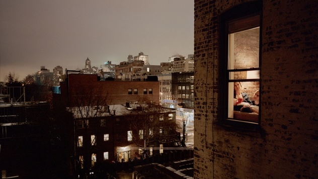 Як виглядає життя з вікон мешканців Парижа та Нью-Йорка. Фотогалерея
