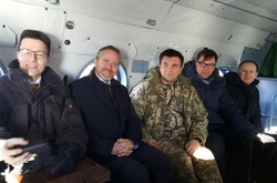 Міністр закордонних справ Данії і Павло Клімкін не можуть потрапити до Широкиного через обстріли