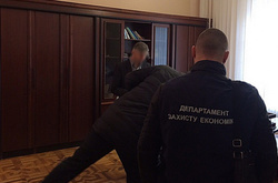 Головного комунальника Дніпра підозрюють у махінаціях на 2,5 мільйона гривень