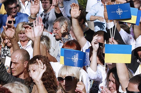 Соціологи підрахували: вступ до НАТО підтримує половина населення України
