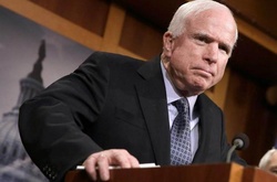 Маккейн закликав Трампа надати Україні летальну зброю 