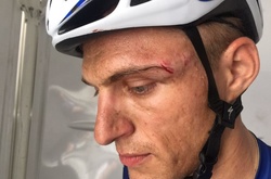 Український велогонщик Гривко знятий з Туру Дубая-2017 за удар суперника ліктем  