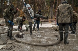 Видобуток бурштину в Україні