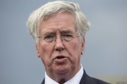  Майкл Фаллон  