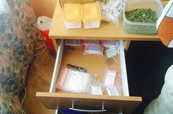 На Полтавщині правоохоронець прикривав діяльність наркоділків