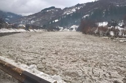 Рятувальники попереджають: рівень річок буде підійматись і далі