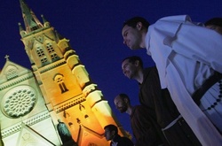 Австралійських католицьких священиків звинувачують у педофілії 