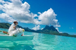 Голубое небо, прозрачная вода и белый песок: 25 удивительных фотографий Бора-Бора 