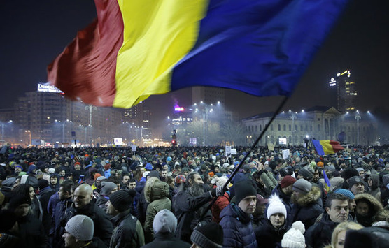 Після масових протестів у Румунії приймуть нове кримінальне законодавство