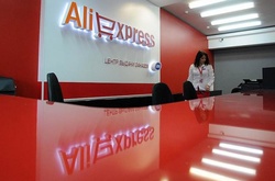 Китайський інтернет-рітейлер Aliexpress скасував «економну» доставку товарів в Україну