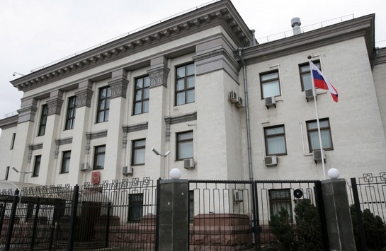 Київрада хоче забрати у посольства РФ три земельні ділянки