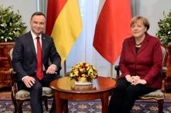 Дуда і Меркель стурбовані загостренням конфлікту на сході України
