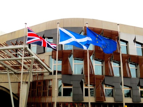 Парламент Шотландії проголосував проти запуску Brexit