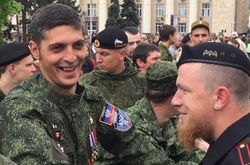 Гіві і Моторола