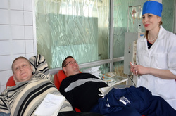 У Дніпрі рятувальники здали кров для пораненого в Авдіївці Дмитра Тритейкіна