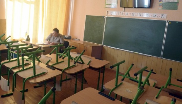 Школярам Сумщини через сильні морози дозволили залишитись вдома 