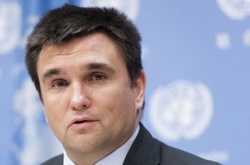 Клімкін хоче зустрітися із французькою «подружкою Путіна»