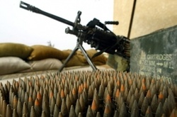 Чому Захід не продає зброю Україні?