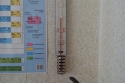 У школі Деснянського району температура знизилася до 12° С
