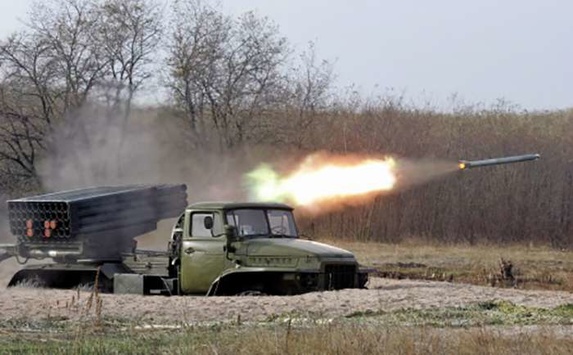 Зона АТО: 34 ворожі обстріли, біля Красногорівки гатили з танків та «Градів» 