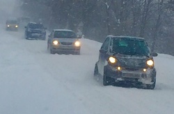 З початку негоди в Україні із заметів звільнили 4,3 тис. автівок